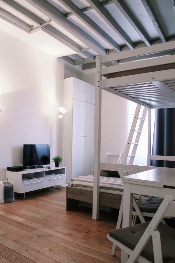 Parisian Flat Apartment Exterior photo
